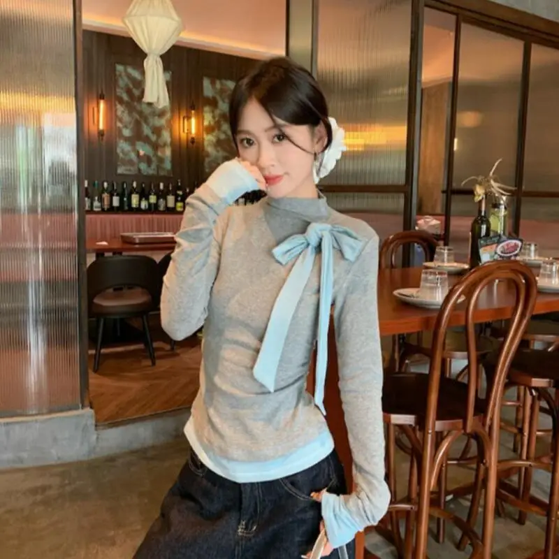 

Темпераментная короткая стильная футболка из двух частей с галстуком-бабочкой контрастного цвета с длинными рукавами для женщин, осенняя облегающая базовая рубашка