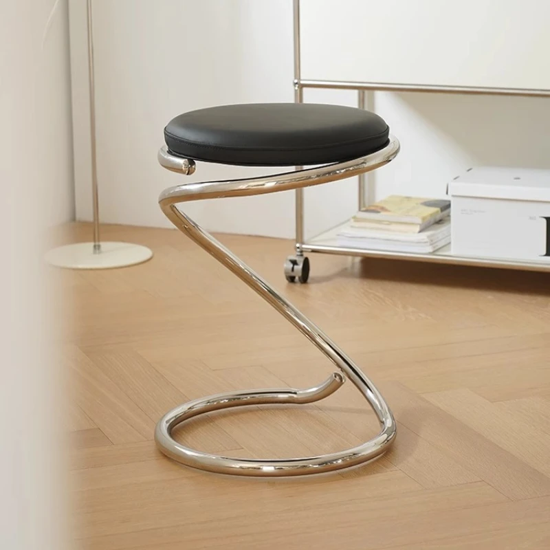 

Nordic designer creative snake chair household small apartment makeup chair dressing stool classic chair