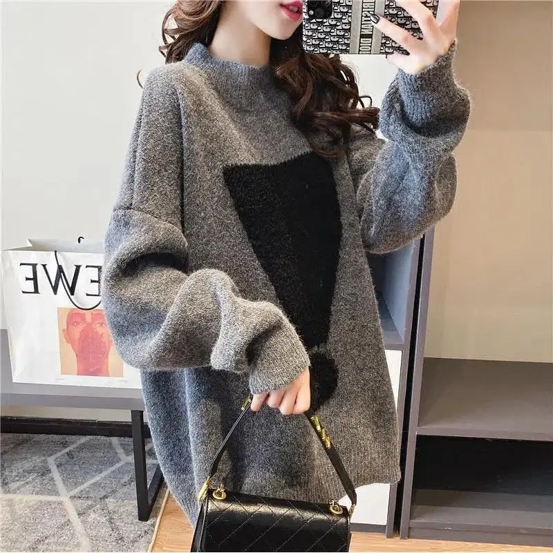 

Medium to Long Woolen Dress for Pregnant Women Lazy Trend. Mom Wears Thick Outer Clothing for Autumn and Winter Over Buttocks