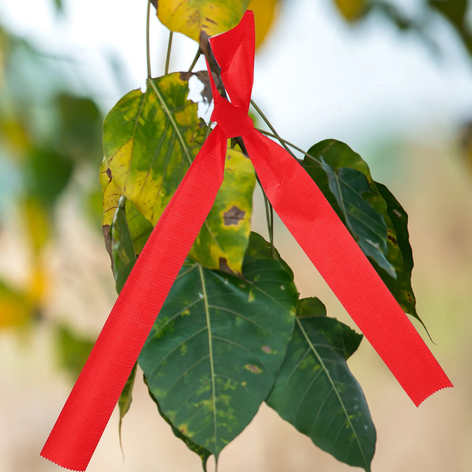 

100Pcs Chinese Style Wishing Ribbon Thick Red Fabric Ribbon for Holiday Wedding Party Doorway Tree Hanging Decoration Festive