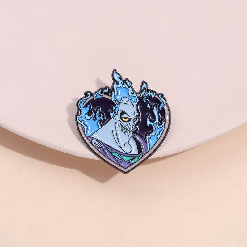ハート型の悪役のエナメルブローチ、ハート型のブローチ、ラペルピン、バックパックのバッジ、衣類アクセサリー、コスプレ小道具、友達へのジュエリー、ギフト