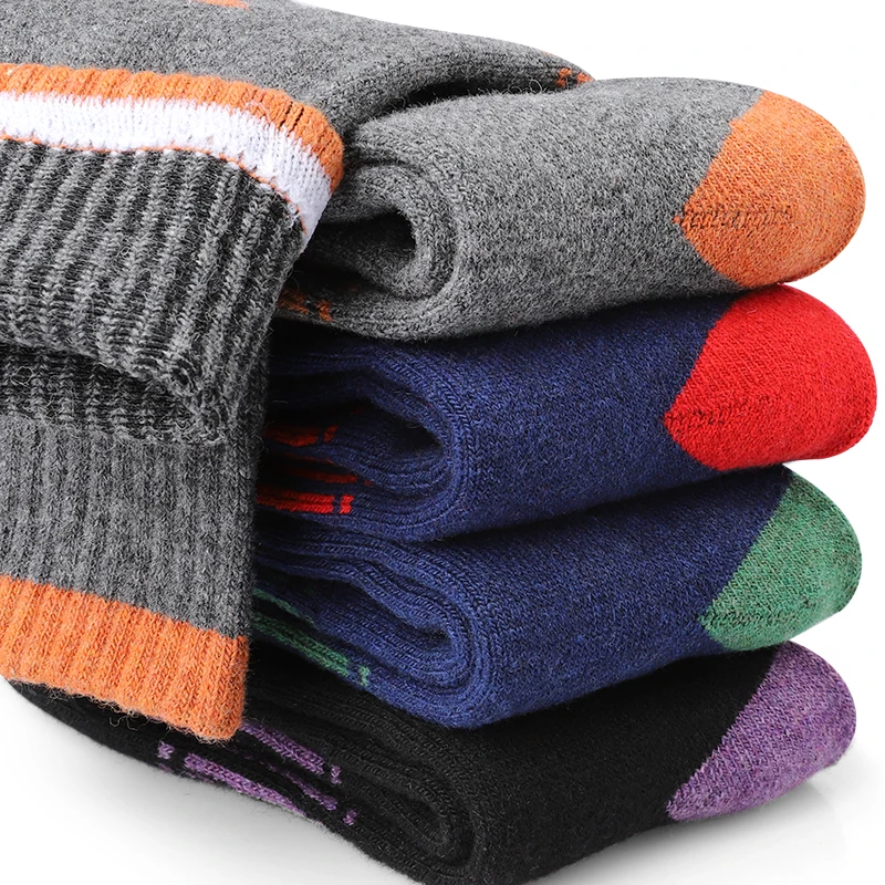 4Pairs Winter Merino Wool Crew Socks Women's Thicken Warm Moisture Wicking Hiking Sock   Durable Cozy Sports Mid Calf Sock