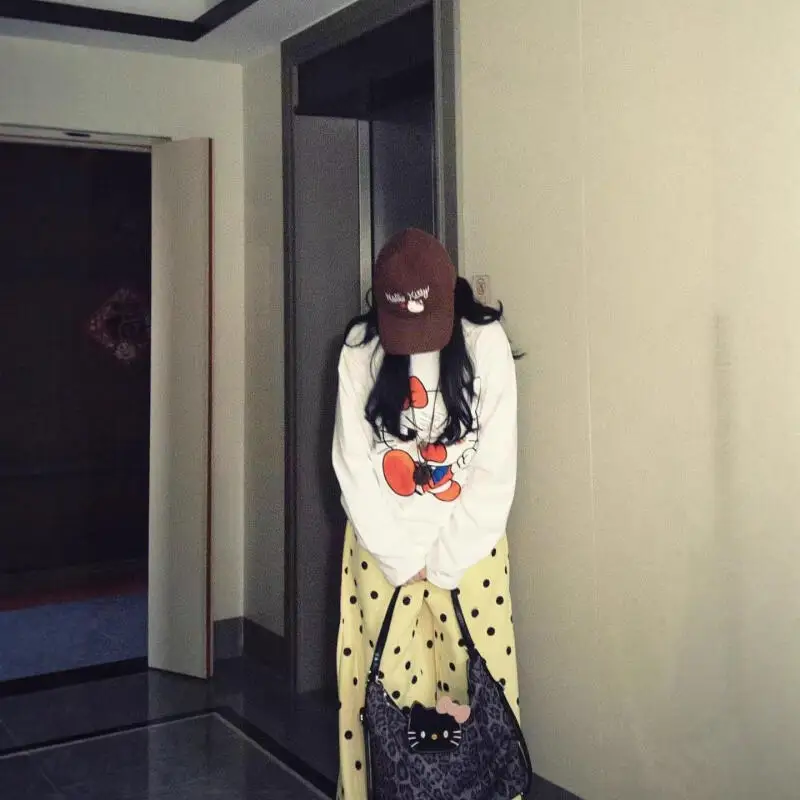 Anime Kitten Vrouwen Sweatshirt 2023 Nieuwe Cartoon Kawaii Ronde Hals Losse Comfortabele Lange Mouw Schattig Meisje T-shirt Student tops