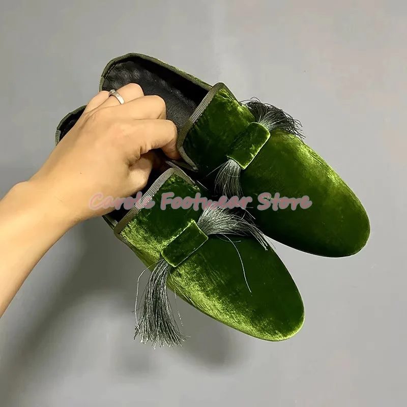 

Luxury Green Velvet Tassels Decor Low Heel Slippers for Men Wedding Business Formals Dress Shoes Male Shallow Casual Mules