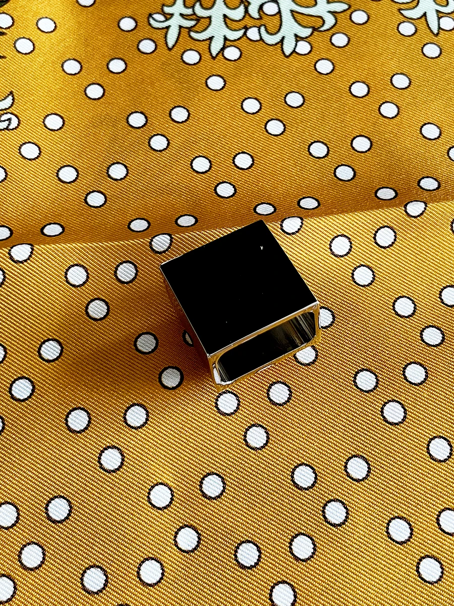 럭셔리 디자이너 스카프 버클 스카프 홀더 두건 버튼 링 Shawls 홀더 클립 크리스마스 액세서리 선물 Jewelrys