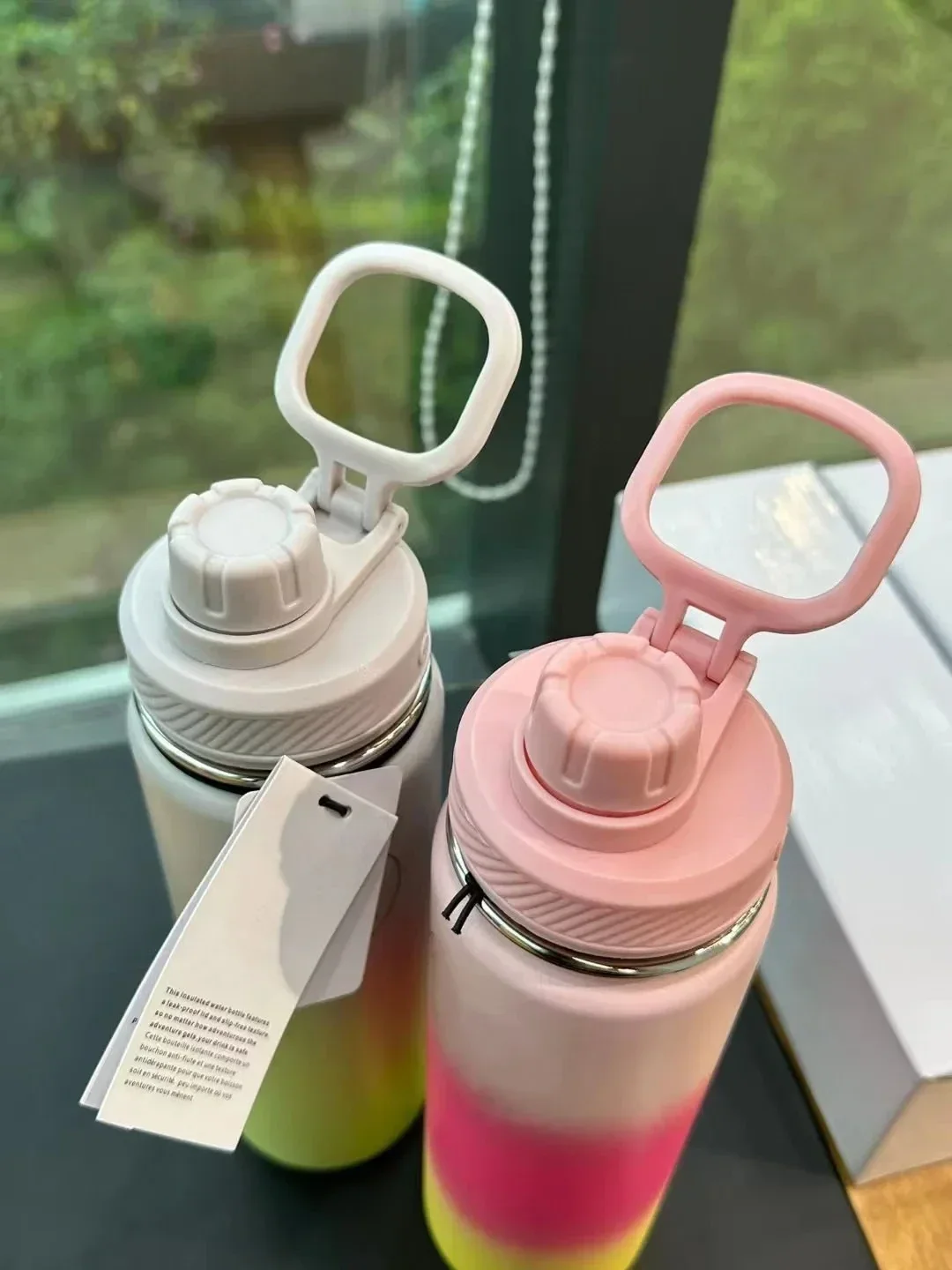 Botella de agua deportiva para hombres y mujeres, taza aislada para exteriores, botella de agua para Yoga