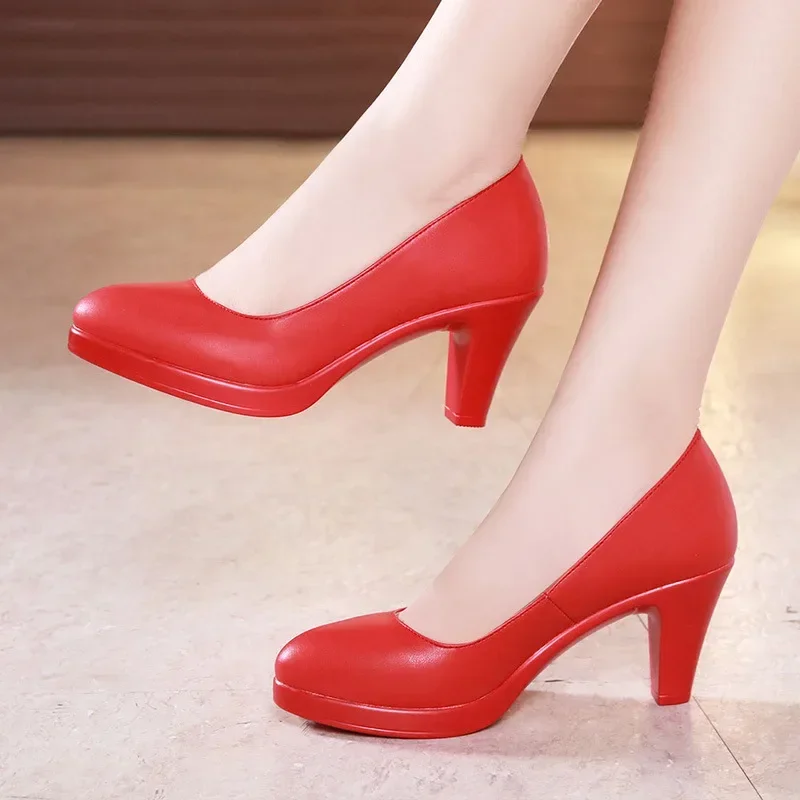 Small Size 32-43 Shallow Block Medium Heels White Red Wedding Shoes 2024 Soft Leather Platform Pumps for Work Court Mother