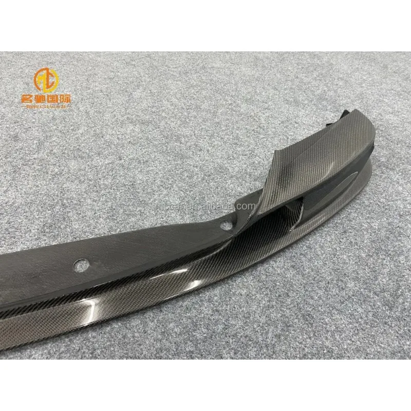 ملحقات قطع غيار السيارات لسيارات BMW M5 F10 الناشر الأمامي من ألياف الكربون ثلاثية الأبعاد المصد الأمامي للشفة الأمامية