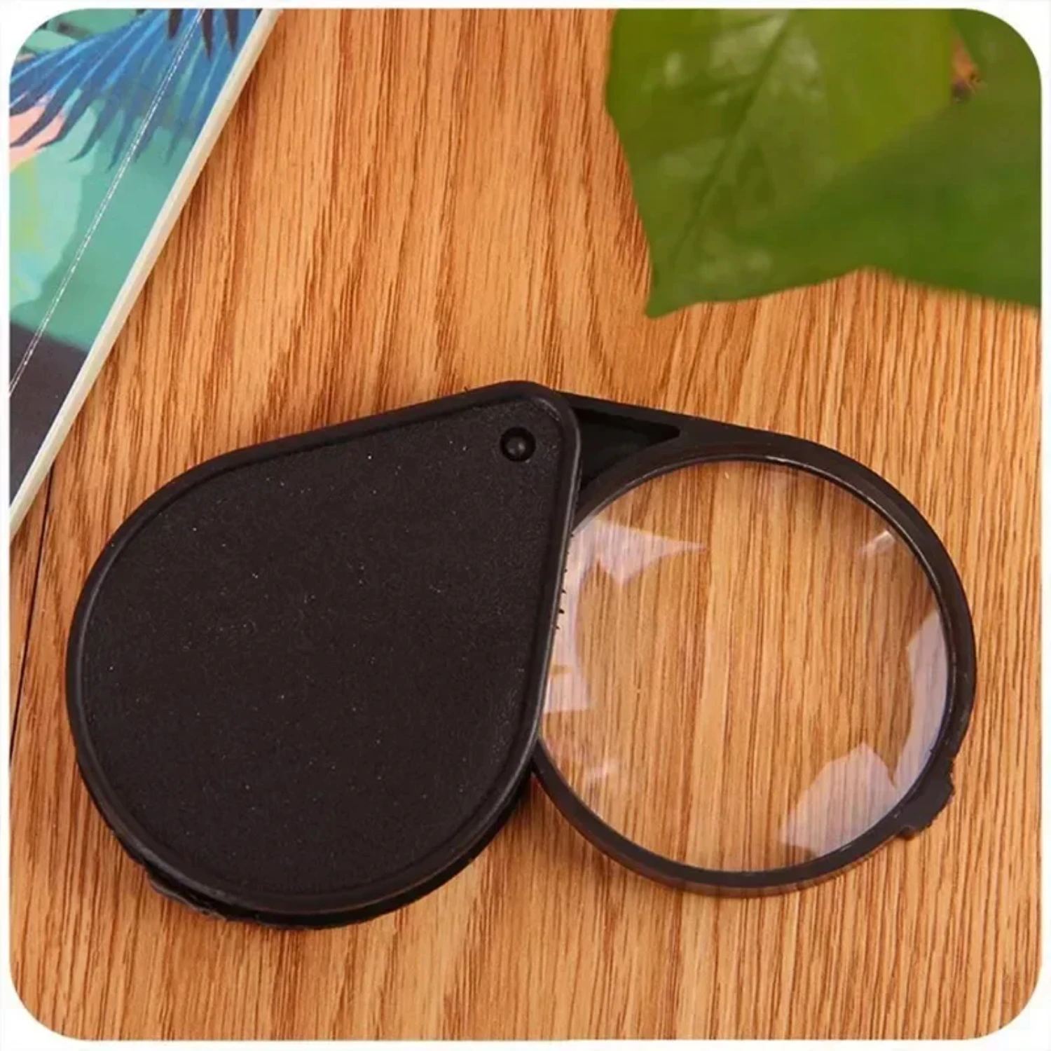 Mini Pocket  5X Folding Jewelry Magnifier Magnifying Eye Glass Loupe Lens