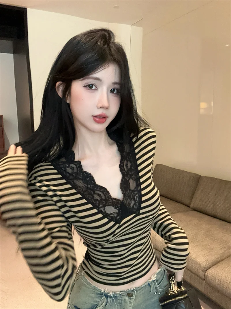 

Autumn Winter Low V-neck Lace Trim Long Sleeve Women's T-shirt Short Style Base Shirt Top Pure Desire Stripe Inner Wear