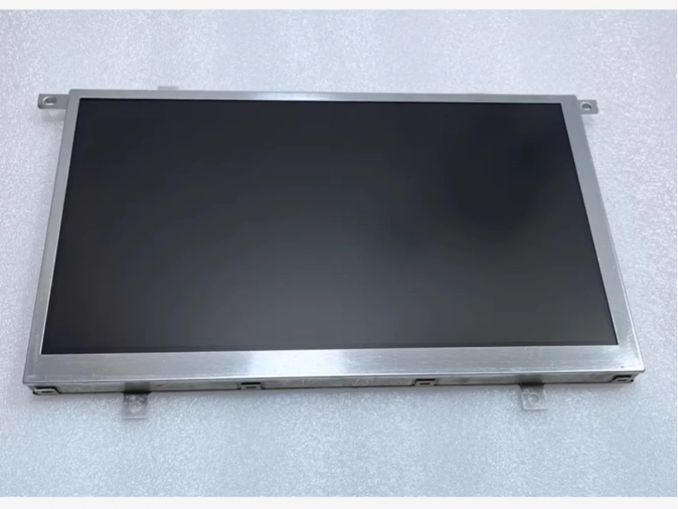 

LQ102B5LW01 10,2-дюймовый оригинальный автомобильный экран