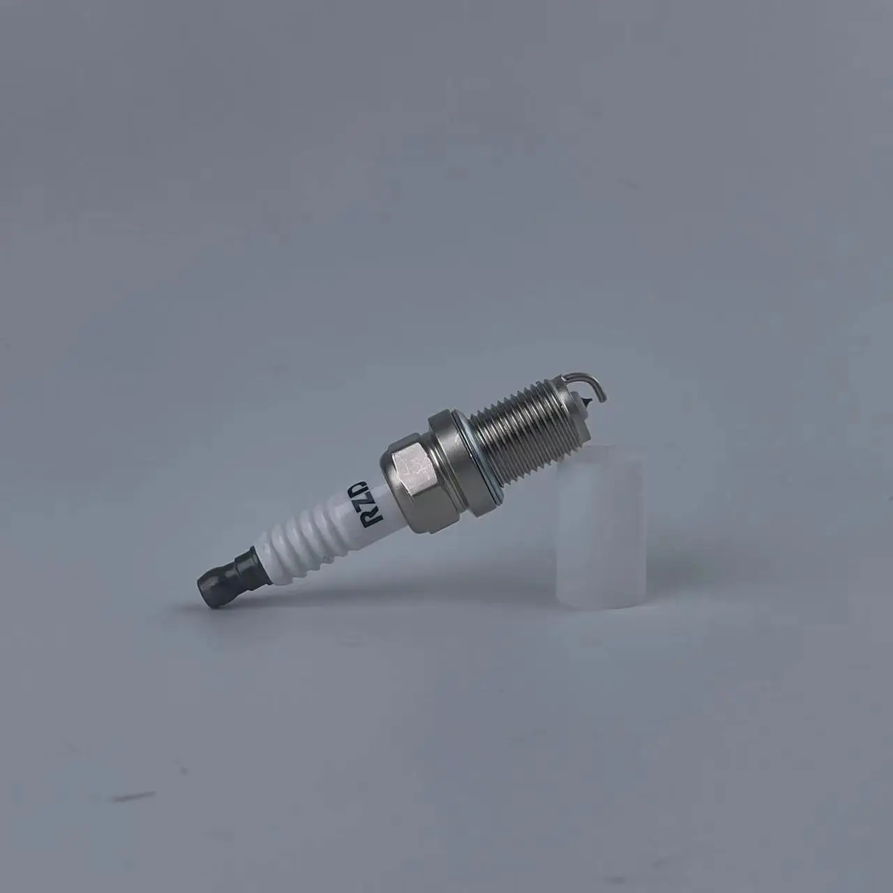 RZD IK20TT Iridium Spark Plug for TOYOTA RENAULT SEAT JEEP KIA FIAT CITROEN PEUGEOT CHEVROLET VOLKSWAGEN SKODA AUDI BMW