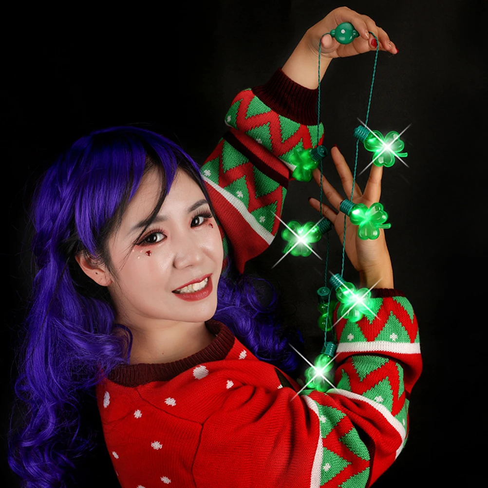 

2pcs Luminous Glowing Necklace for Patrick's Day Festival Party Shamrock LED String Lights Creative Toy