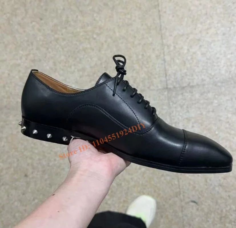 Designer-Slipper mit Nieten und erhöhtem Leder zum Schnüren für Herren, Übergröße 47