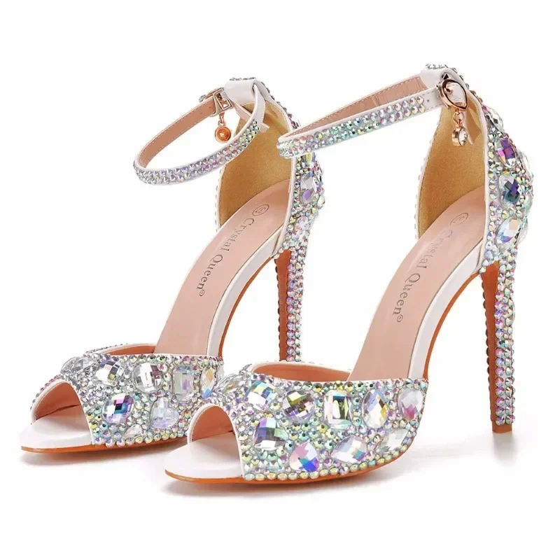 Sandalias de tacón con hebilla y diamantes de imitación para mujer, zapatos de tacón fino de 11CM, color blanco, elegantes, para boda y verano