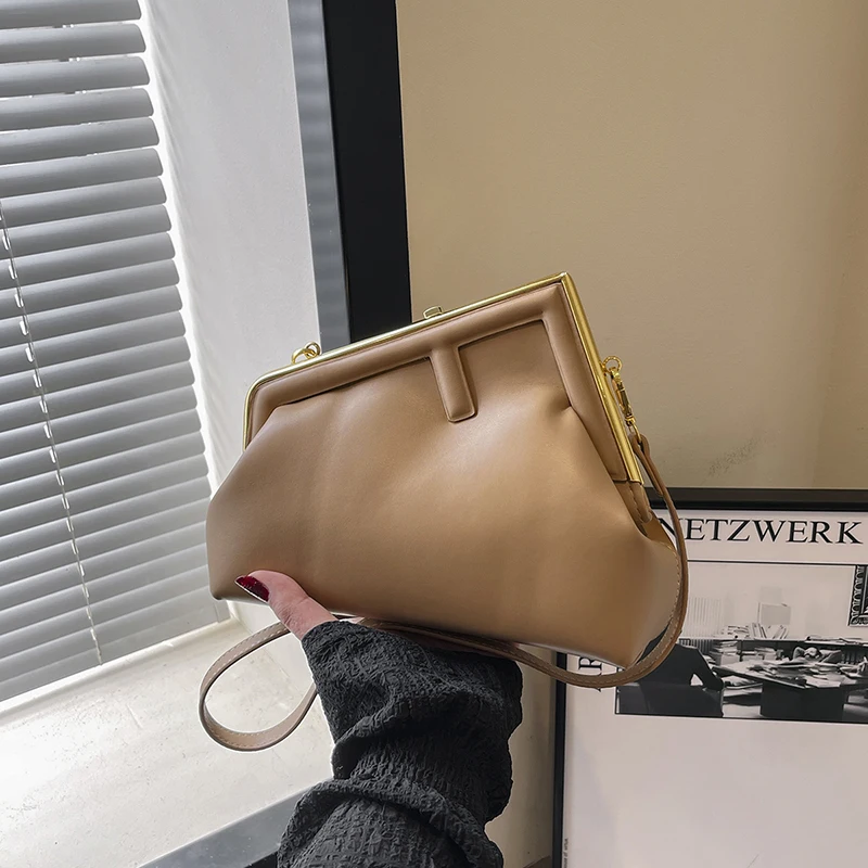 

2025 New Women's Large Capacity Bucket Bag Vintage Patchwork Crossbody Purse Chic Color Block Shoulder Sling for Daily Spacious​