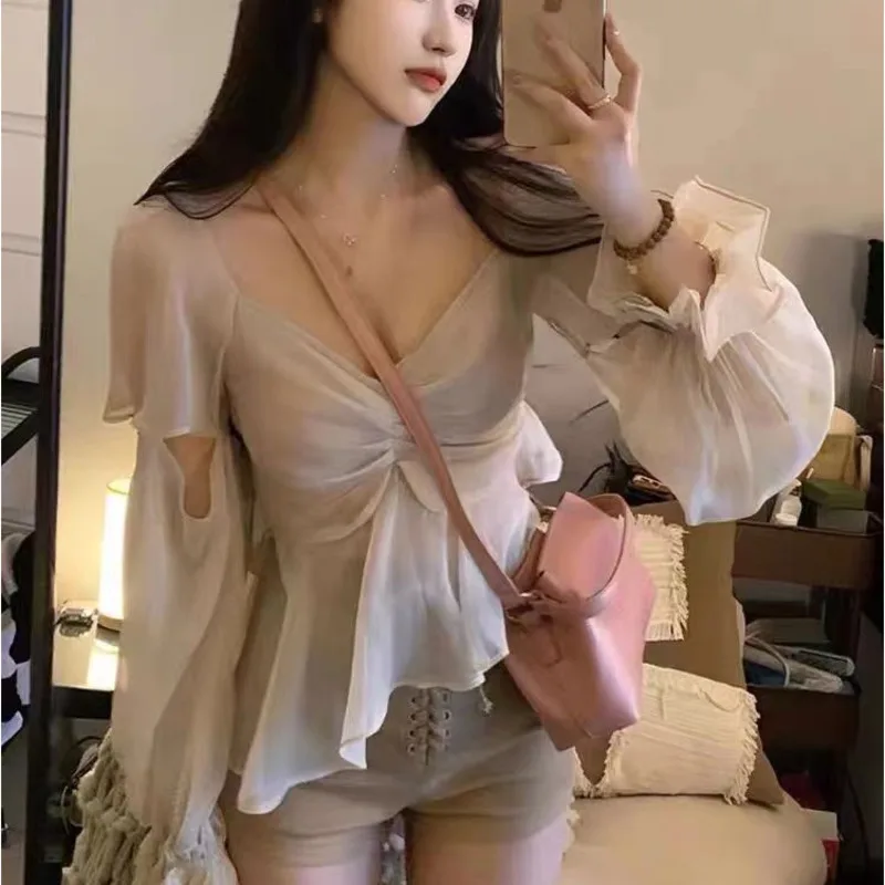 

Fashion Popular Shirt V-neck Women's Summer New Outfit Trashy Y2k 2000s Blouse Youthful Woman Clothes Korean Style Sexy Tops