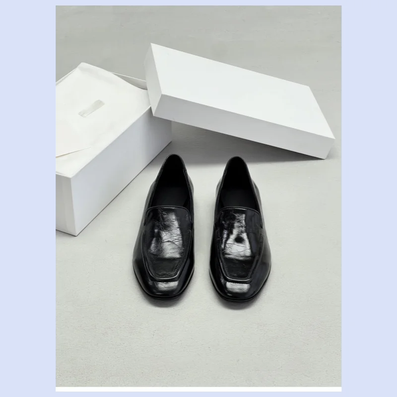 26 year autumn women's new retro oil cured sheepskin one foot flat loafers