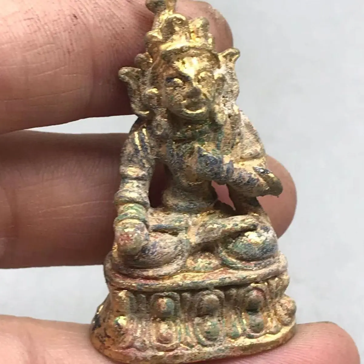 Yellow Jambhala Mini Pocket Statue Ornament Decoration Tea Pet Figurines Desk Decor Accessories