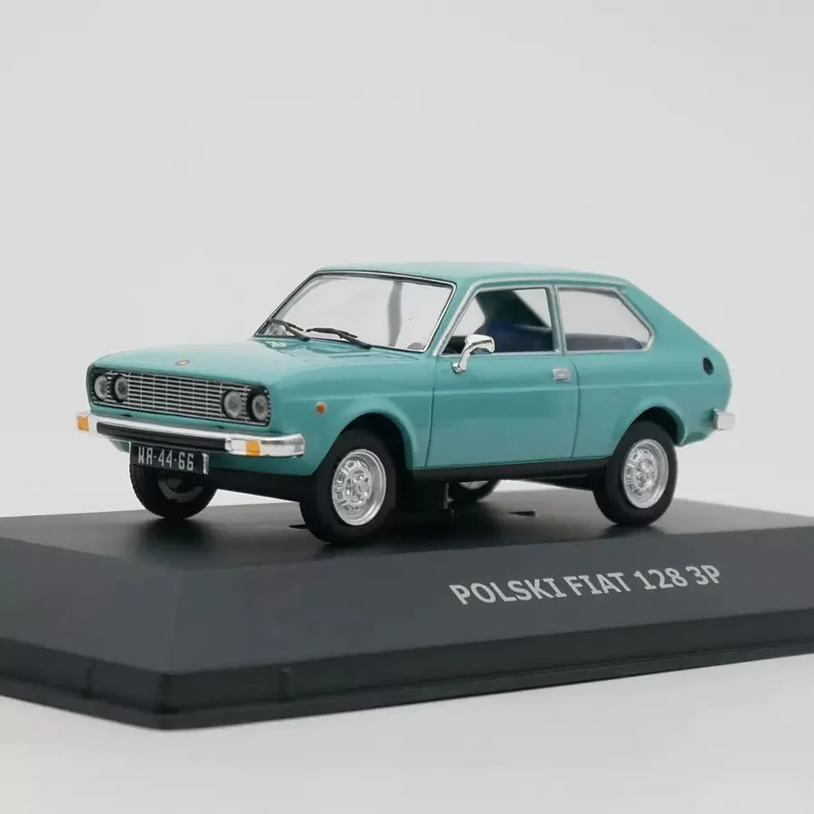 

1:43 Scale Fiat 128 Sedan Alloy Car Model Toy Ornaments