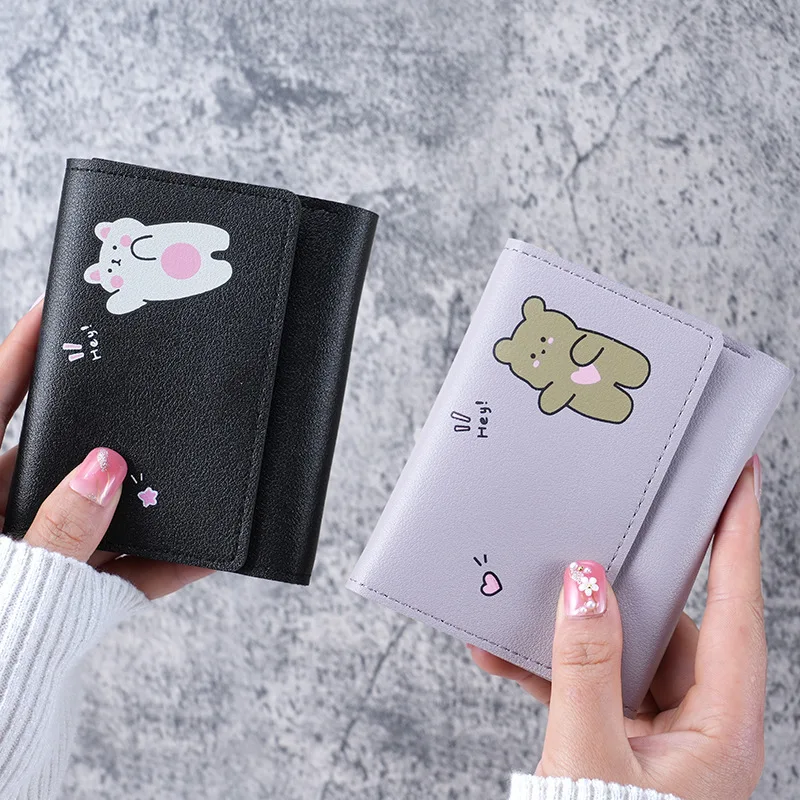 

Women's Short Wallet Mini Three Fold ID Card Holder Coin Purse Student Gift Cute Cartoon Small Purse for Girls Daily Use 지갑