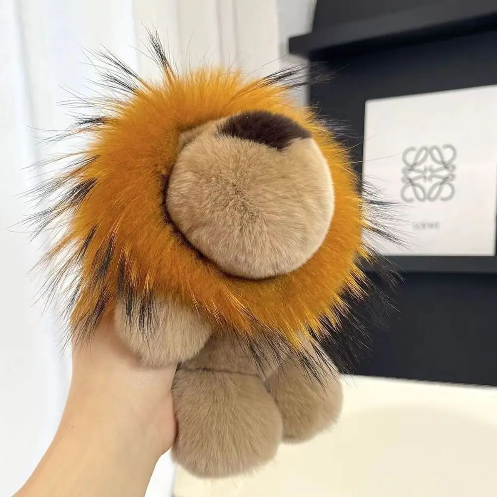 Lindo bolso de piel de conejo Rex auténtica, adornos para bolso, llavero de coche, correa de piel, juguetes de peluche para niños, regalo, llavero con colgante de León pequeño bonito