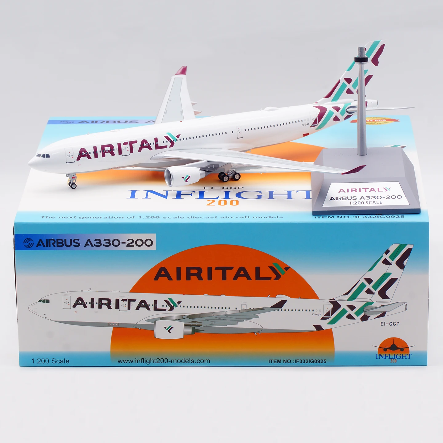 

IF332IG0925 Alloy Collectible Plane Gift INFLIGHT 1:200 Air Italy Airbus A330-200 Diecast Aircraft Jet Model EI-GGP With Stand