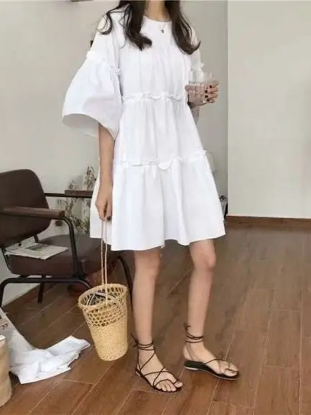 Vestido Casual Simples Branco Estilo Coreano Plus Size para Homens e Mulheres, Solto e Confortável para o Verão
