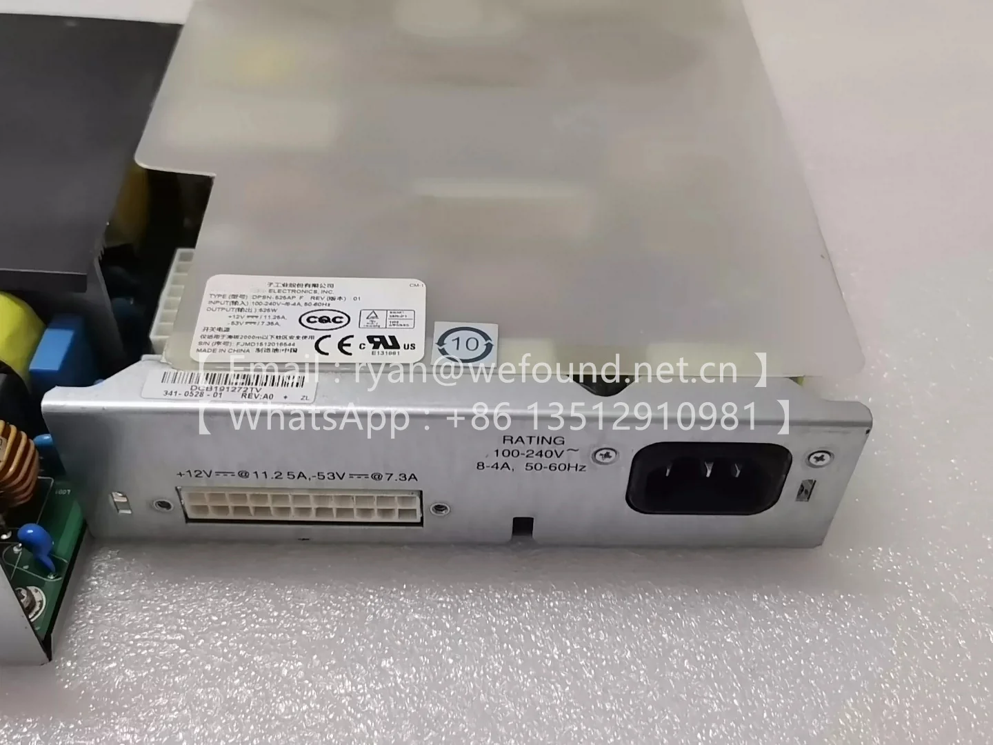 341-0528-01 341-0528-02 se utiliza para el módulo de alimentación del interruptor de la serie 2960X