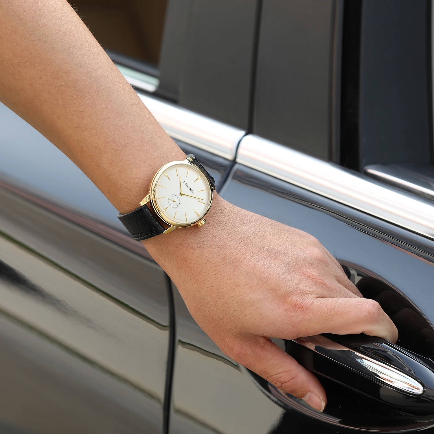 T-WINNER Men's Casual Mechanical Hand Wind Watch Leather Strap Fashion Simple Style 3ATM Waterproof Official Original Replica