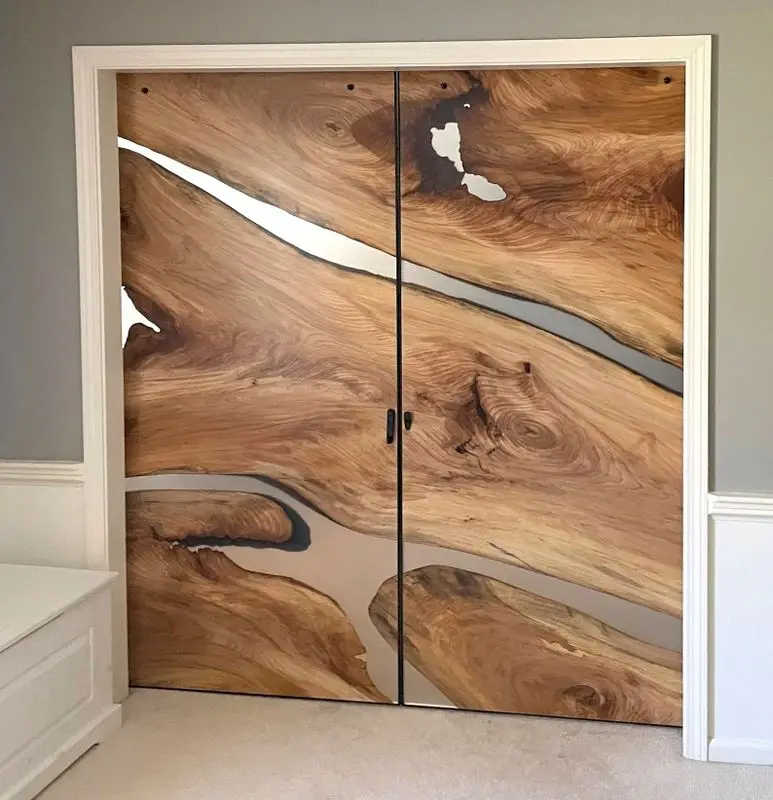 Room Divider Door for Modern Interior High-End Epoxy Resin Sliding Wood Door - Luxury Custom Artistic Barn