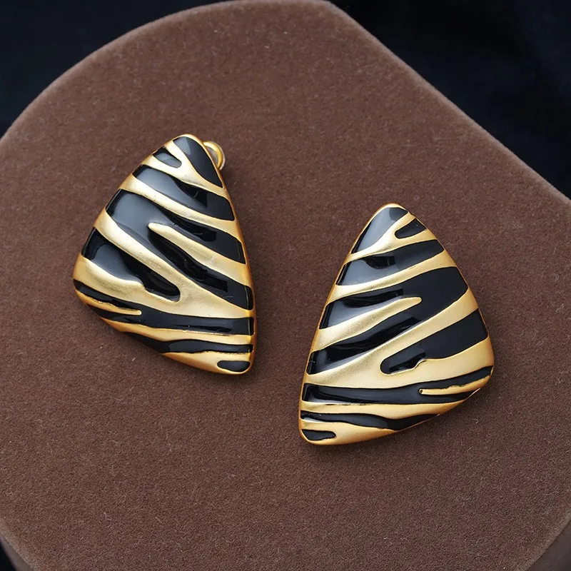 Vintage Fashion Triangular Earrings for Women Striped Zebra Dangle Earrings Party Gifts Jewelry Accessories