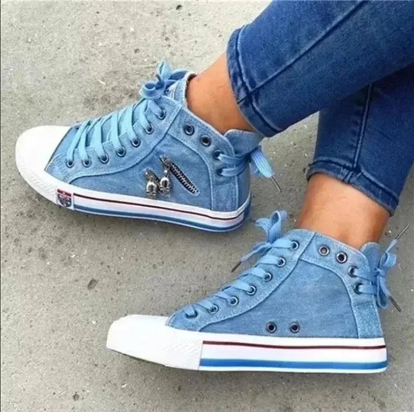 Denim Women Canvas Shoes Skull Metal Decoration Sneakers Retro High-top Casual Sneaker Flat Boots Vulcanized Cowboy Woman Shoes