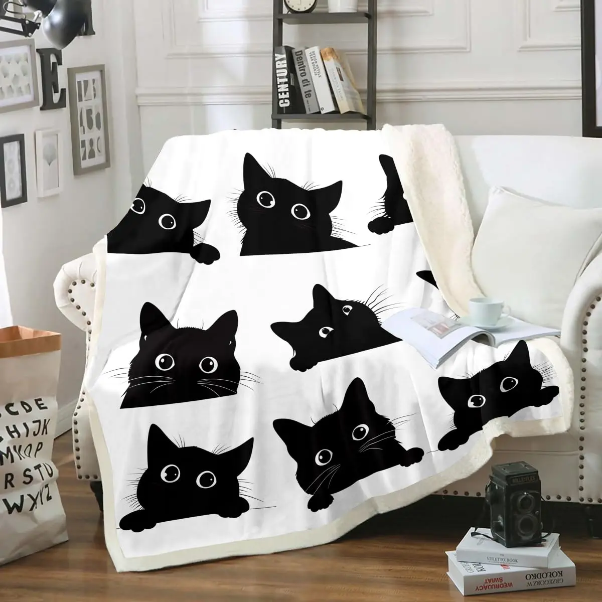 Black Cat Blanket Soft Comfortable and Warm Flannel Throw Blanket Black Cat Blanket for Cat Lovers Girls Boys and Ladies Gift