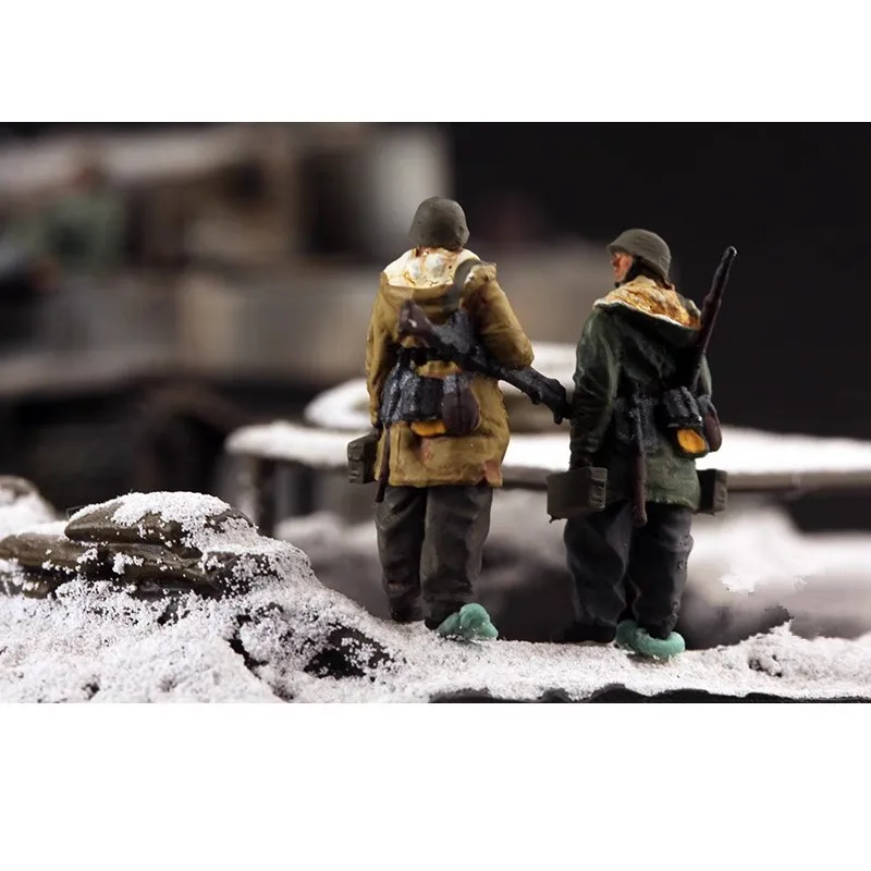 1/72 Scale 2Pcs Diecast เรซิ่นเยอรมันฤดูหนาว 2 ทหาร Action Figures DIY ฉากอุปกรณ์เสริมจอแสดงผลคอลเลกชันของขวัญ