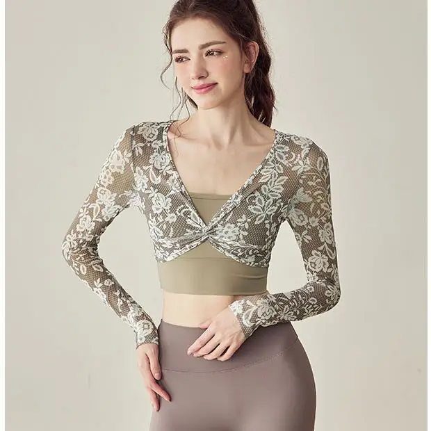 

Футболка Slim Fit Long Sve для йоги, женская футболка для тренировок по пилатесу, сексуальный спортивный топ для фитнеса с накладкой на грудь, полиэстер