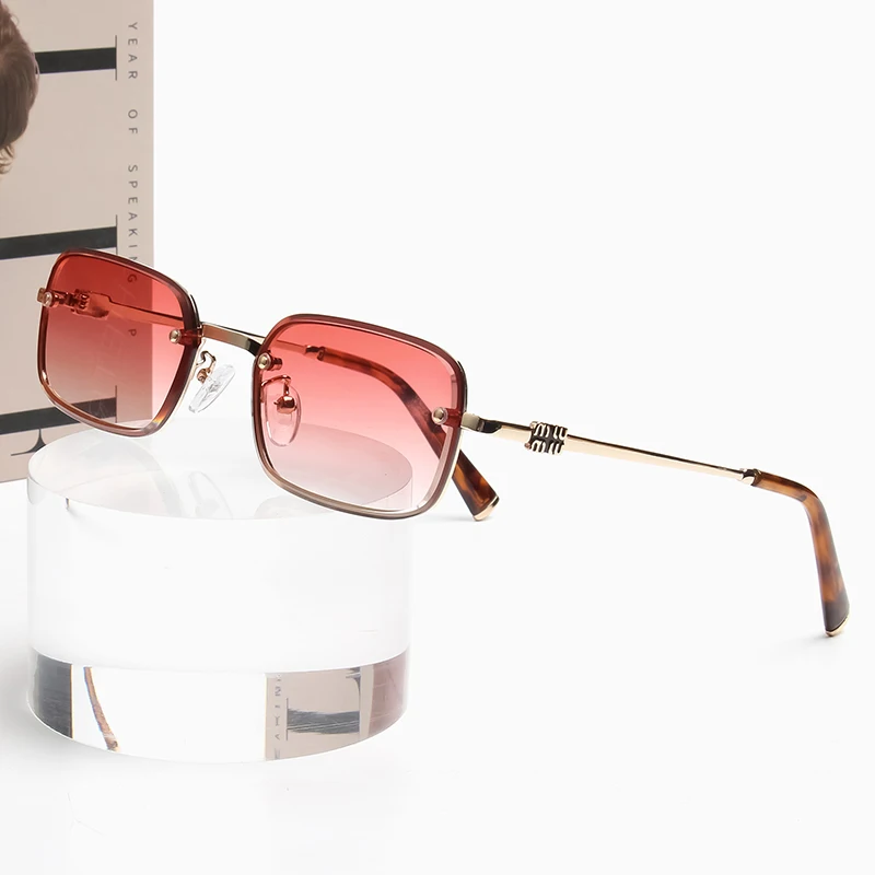 

Vintage Rectangle Y2K Sunglasses Retro Metal Frame Photochromic Sun Glasses Fashion Women Square Luxury Eyewear Men UV400 Shades