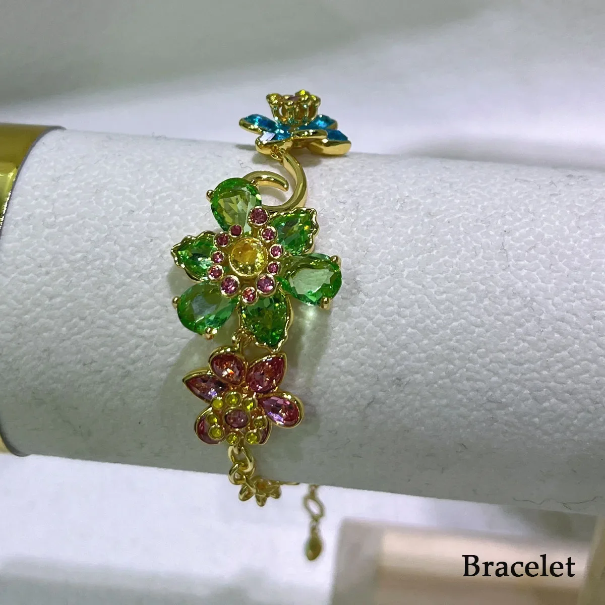 Originele sieradenset nieuwe kleur bloem kristal boetiek onregelmatige oorbel prachtige ketting ring armband huwelijkscadeau voor vrouwen