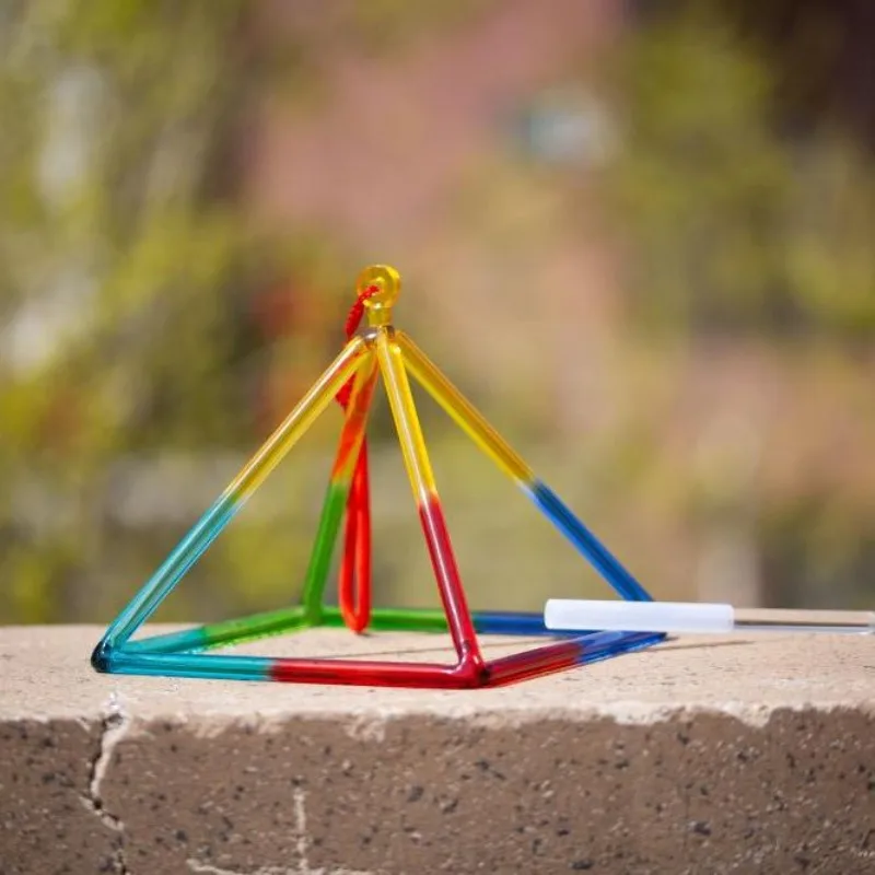 Colorful Crystal Singing Pyramid Meditation Yoga Singing Pyramid Sound Healing Crystal Merkaba with Stick Outdoor Sound Bowl