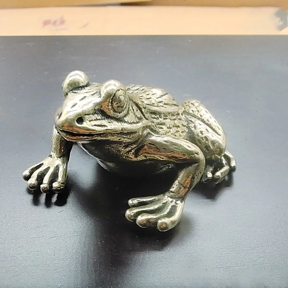 Solid Stable Frog Figurine Small And Cute Office Tabletop Decoration Rigorous Process Simple And Vivid Brand New