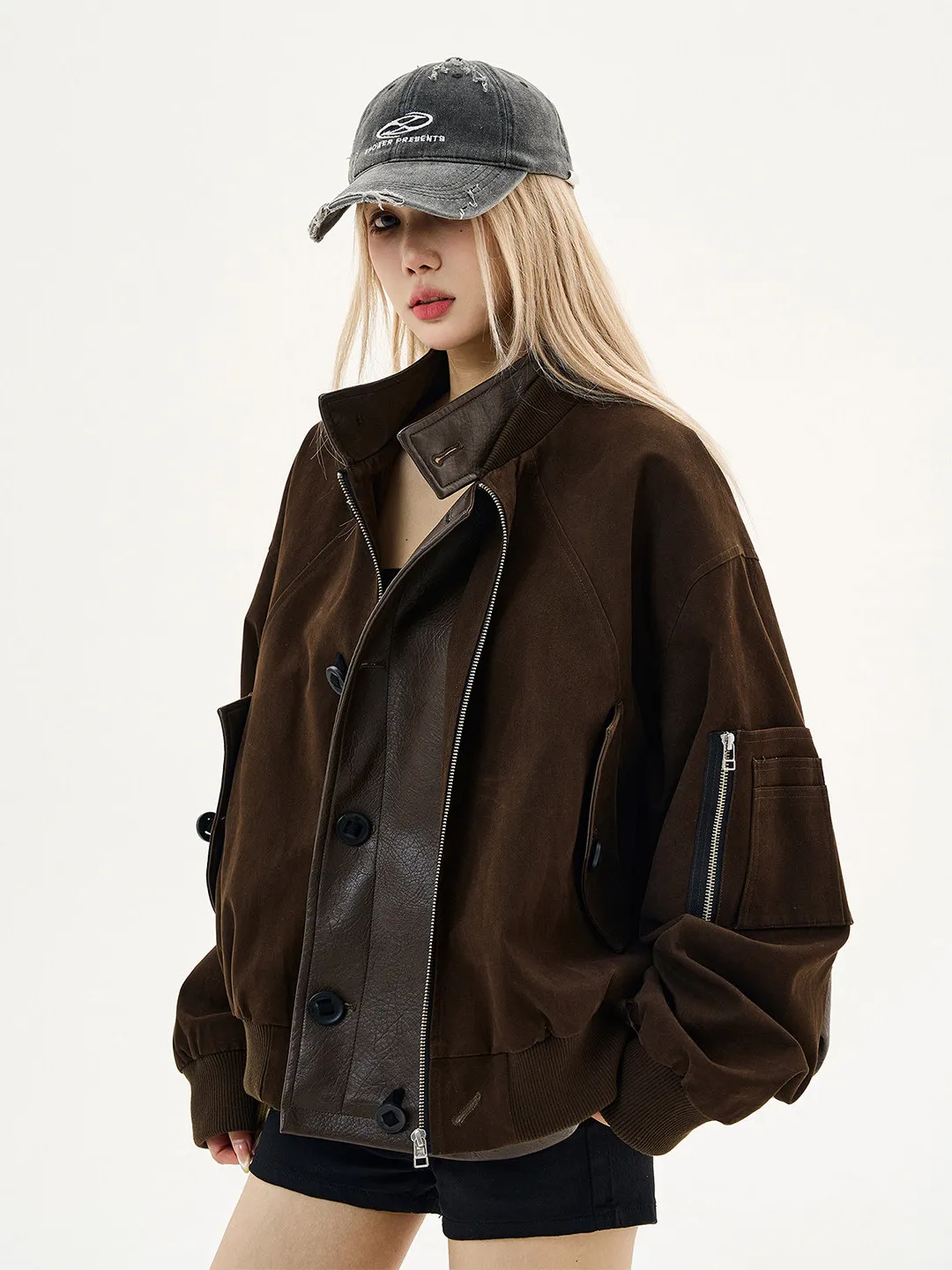 

Куртка-бомбер в стиле пэчворк цвета мокко с воротником-стойкой и декоративными молниями, повседневная верхняя одежда с длинными рукавами для весны