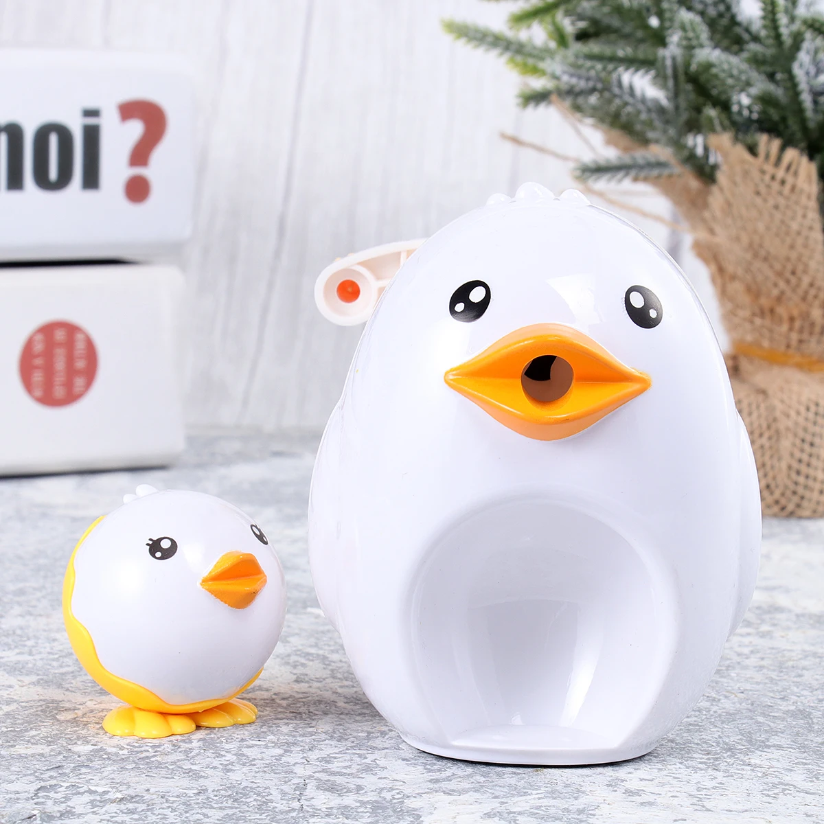 

Cute Shape Pencil Sharpener School Supplies Lightweight Handheld Writing Tool Office Desk for Writing