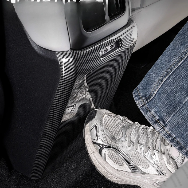 

For BYD Equation Leopard Titanium 3 2025 Rear Armrest Box Anti Kick Pad ABS Anti-dirty Rear Row Protective Cover Accessories