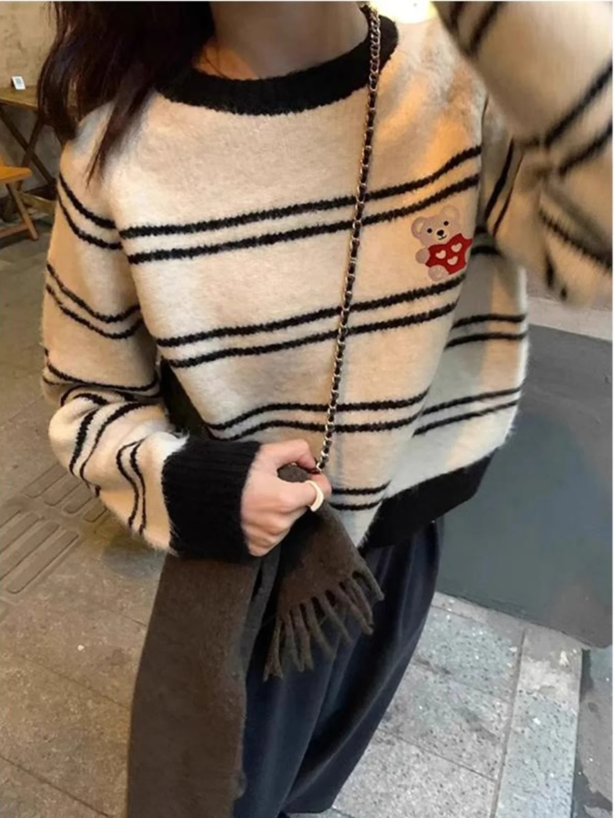 

Lazy Bear Embroidered ort Striped Knitwear Women's Autumn Winter round Ne Wool Base Layer Sweater Sweet Sle Regular Sve