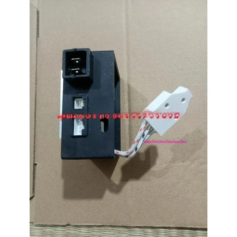 

SYS09210118 C15B (2.07.007) D5 car refrigerator variable frequency compressor driver module 12/24V