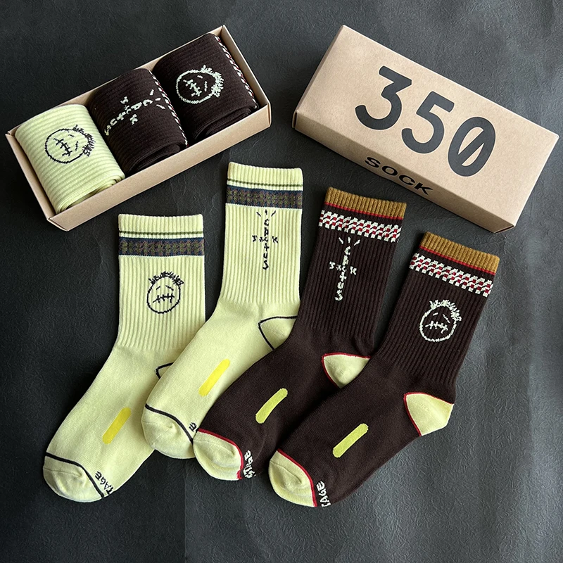 Herrensocken 3 Paar/Box Cactus Jack Socken Baumwolle Sport Hip Hop Basketball Skateboard Braun/Gelb Sockken Großhandel Herren Geschenk – Detail 4