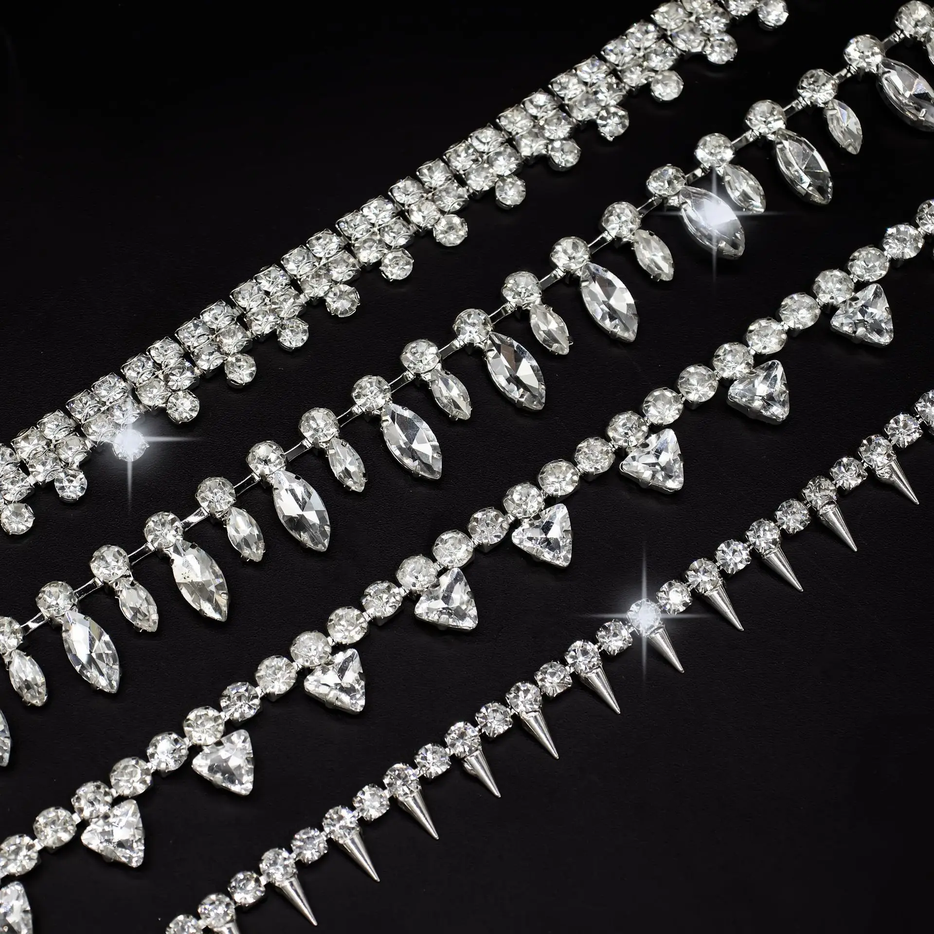 

Sparkling Teardrop Inverted Triangle Rhinestone Chains Soldered DIY for Clothing Jewelry Decoration Accessories