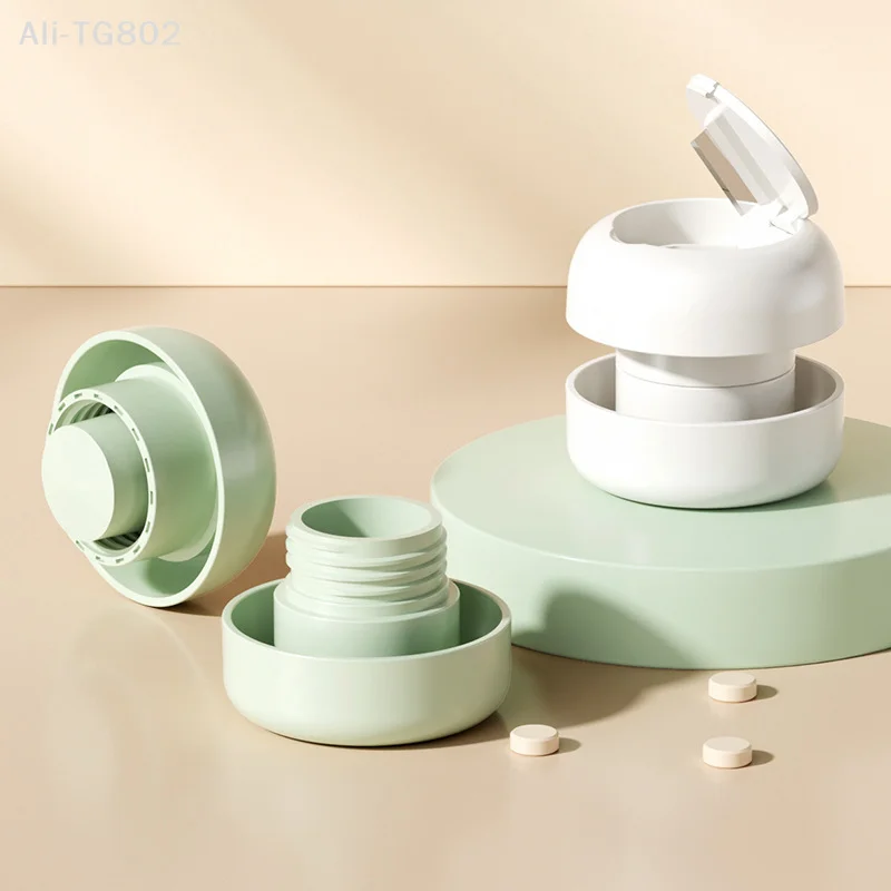 

Portable Pill Grinder and Cutter, Multifunctional Pill Grinder, Stainless Steel Blade, Cutting Dispenser Organizer, 2 in 1