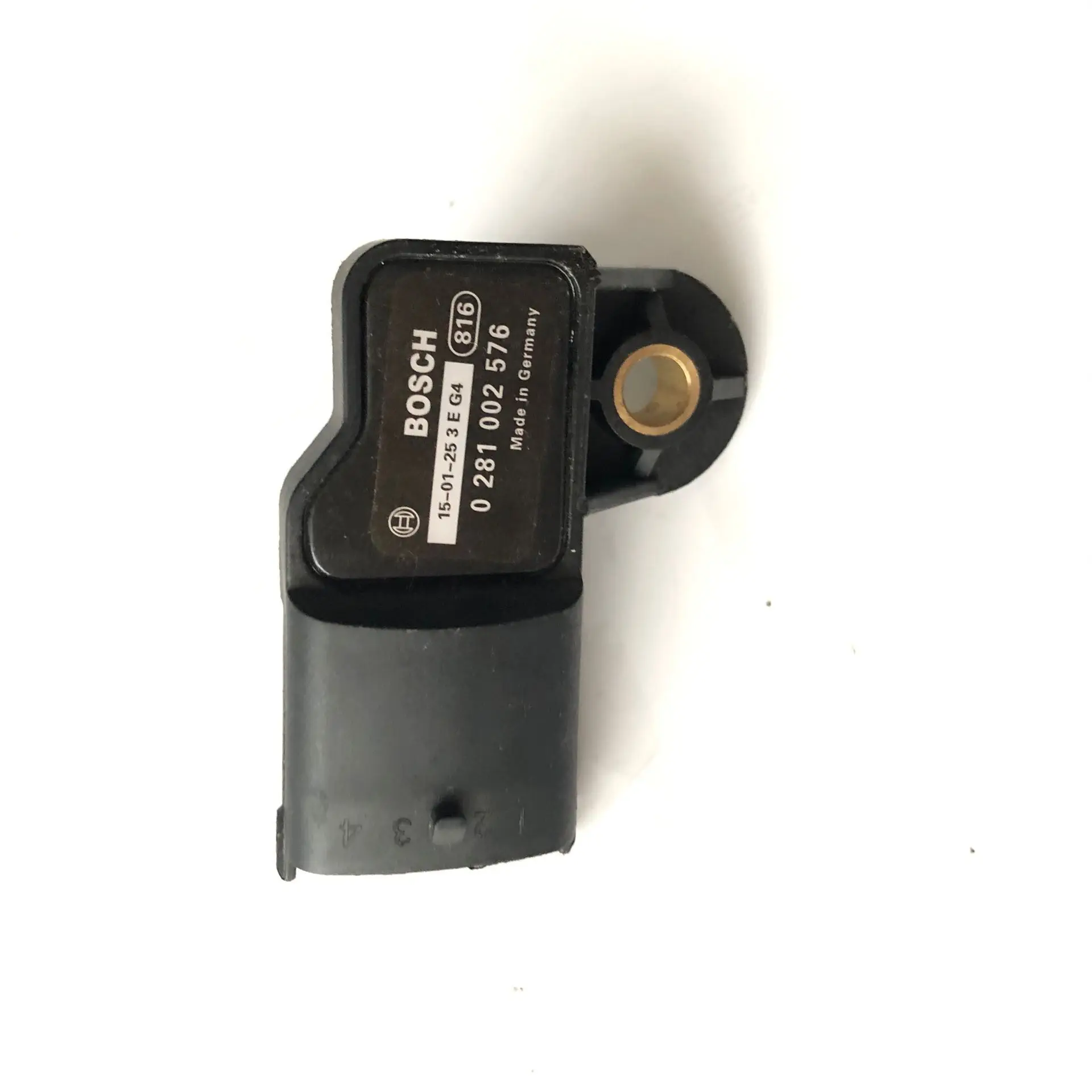 high quality intake air pressure sensor 0281002576 3967437 612630120004