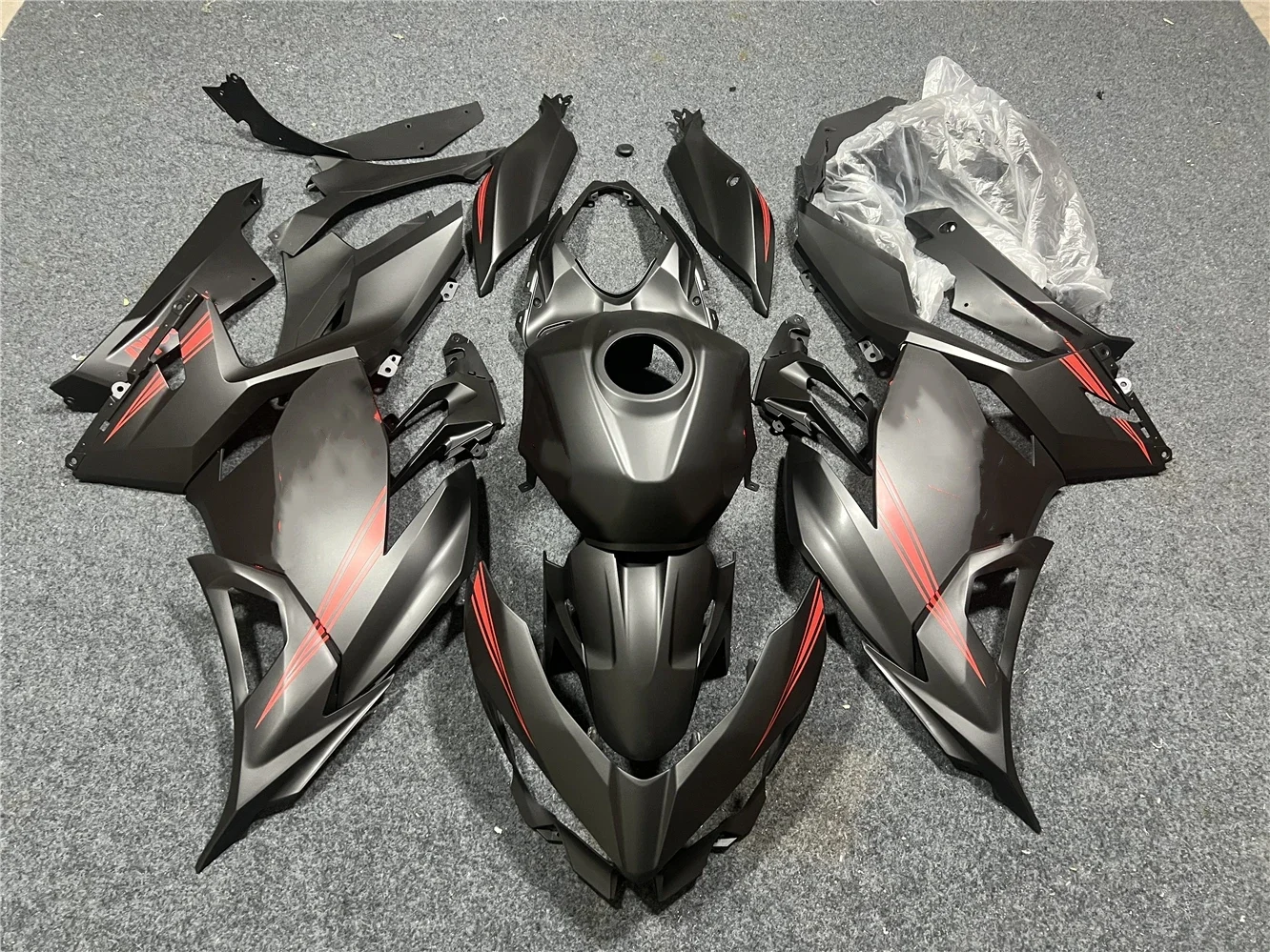 

Motorcycle Fairing Kit Suitable for Kawasaki Ninja 400 2018 2019 2020 2021 2022 years EX400 18-22 Fairing Matte Black Red